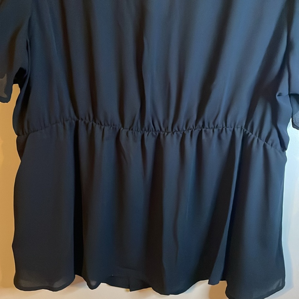 Torrid Georgette Ruched Button Down Blouse - Picture 4 of 8